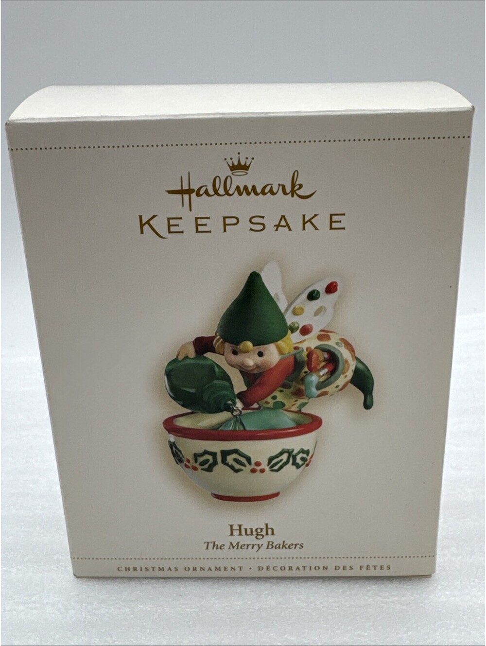 2006 Hallmark Hugh Elf The Merry Bakers Christmas Ornament Making Frosting New
